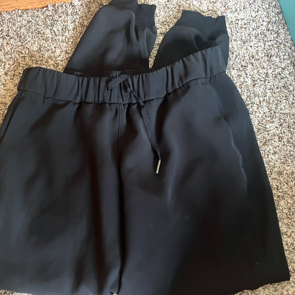 Lululemon Athletica Black Joggers with Elastic Waistband